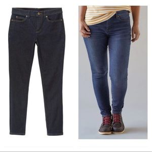 Duluth Trading DuluthFlex Daily Denim Skinny Jeans.